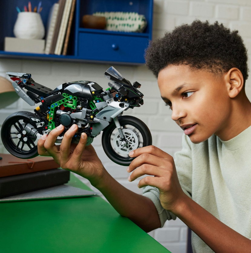 LEGO® Technic mootorratas Kawasaki Ninja H2R
