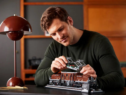 LEGO® 10277  Icons Krokodilų lokomotyvas, 1271 vnt.