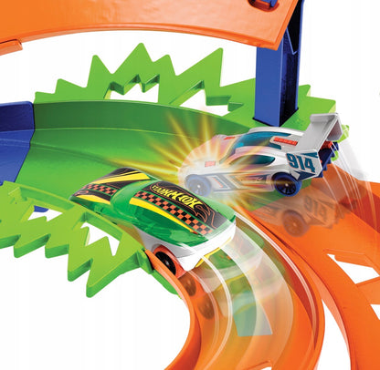 Hot Wheels „Twisted Loop“ lenktynių trasa su 2 automobiliais