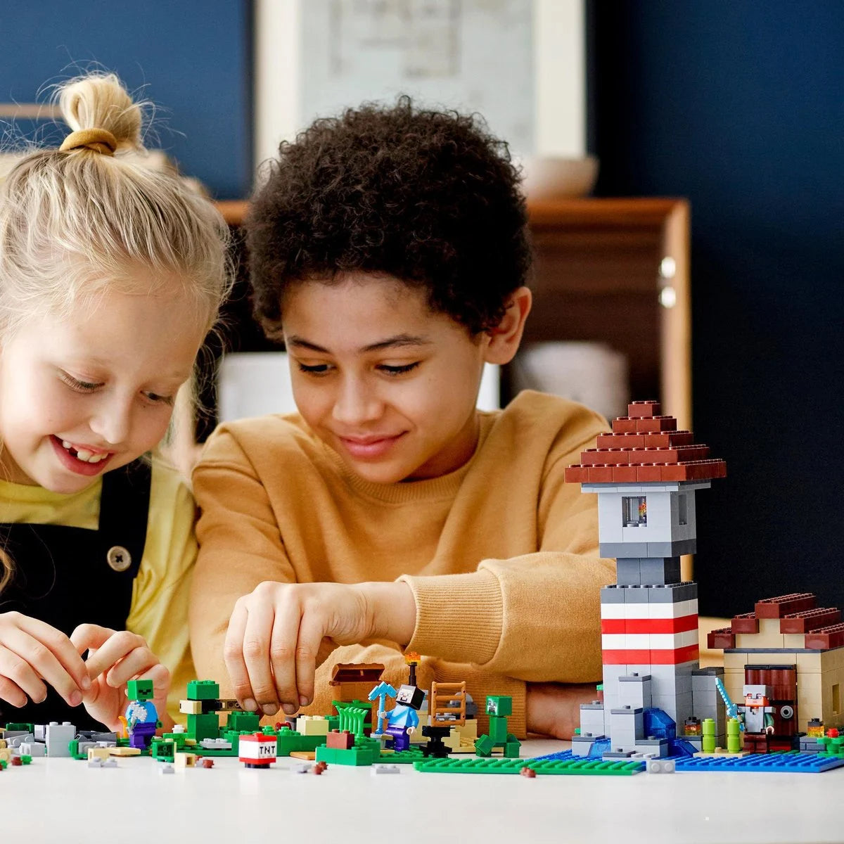 21161 LEGO® Minecraft™ Meistravimo dėžė 3.0