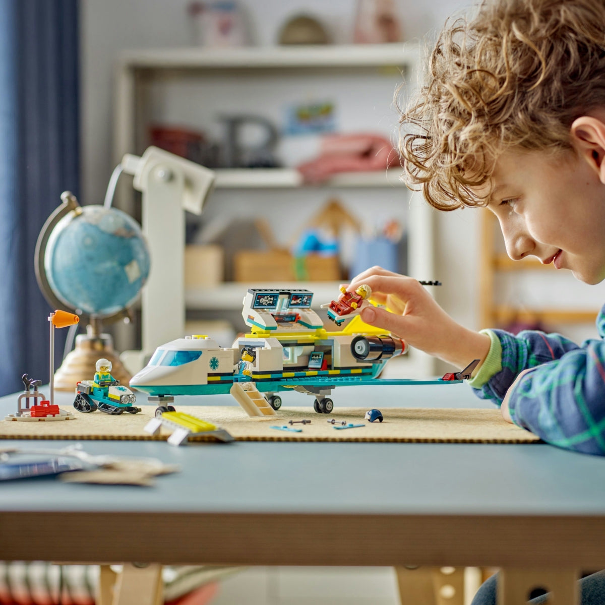 LEGO® City suurte sõidukite kiirabilennuk