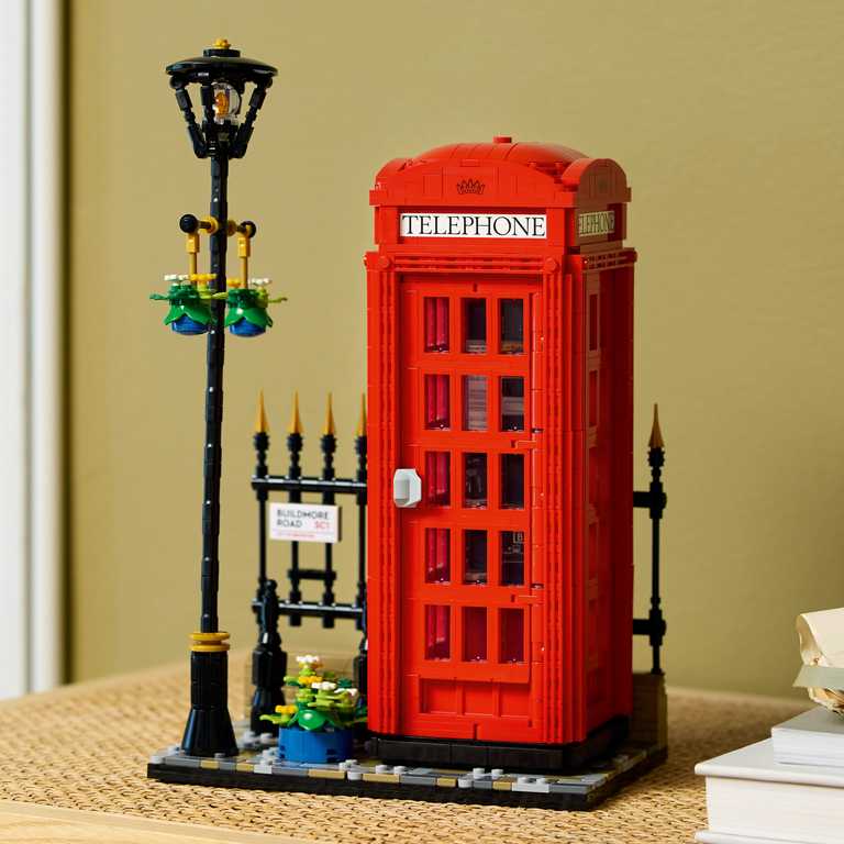 LEGO® Ideede Punane Londoni telefoniputka 21347