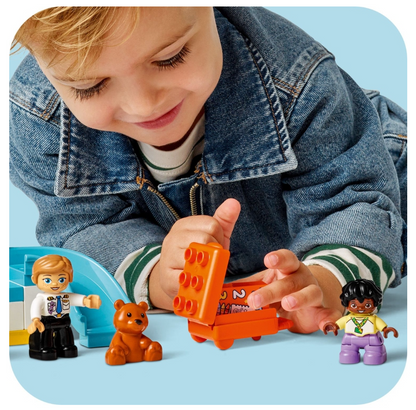 LEGO® DUPLO® linna esimene külastus lennujaama