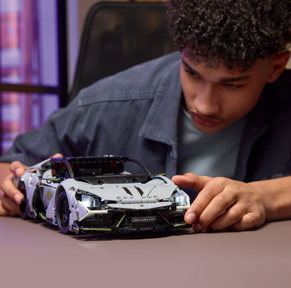 LEGO® Technic Lamborghini Revuelto sportlik superauto
