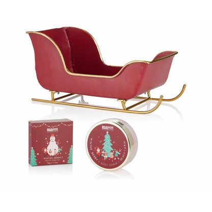 „Winter Berry“ 6 dalių kalėdinis SPA rinkinys dekoratyvinėje metalinėje vonelėje